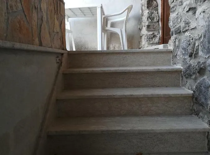 Borgo Degli Amici Farm stay *